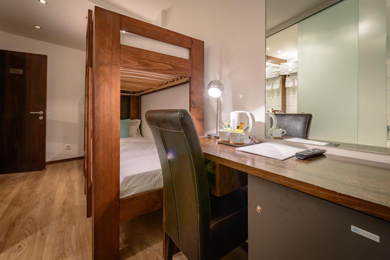 Central Hotel 베르비에 외부 사진